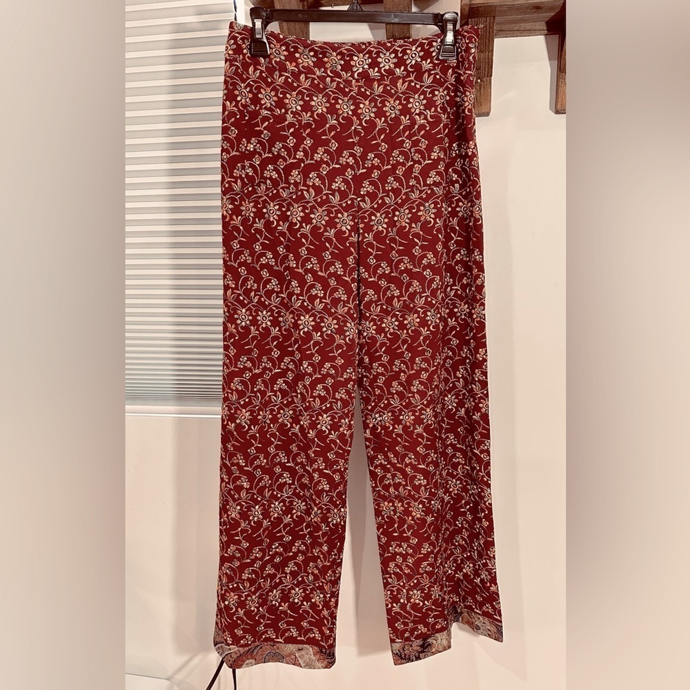 NWT ETRO Embroidered Floral Wide Leg Maroon Pants IT42 (US 6) & IT38 (US 2)